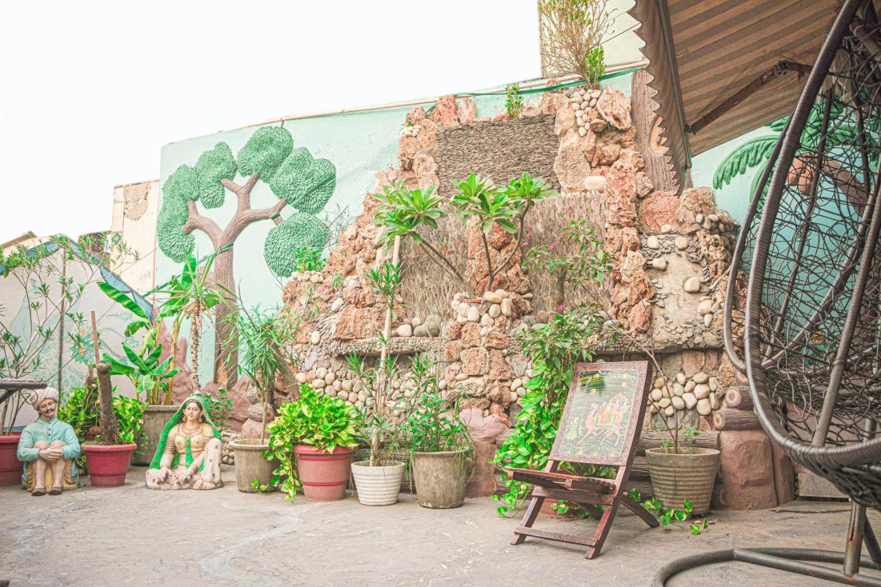 Hotel Shivdev International, Near New Delhi Railway Station Exteriör bild